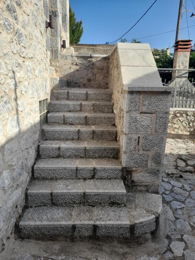 Вілла Stonehouse In Mani Penisula Koita Екстер'єр фото