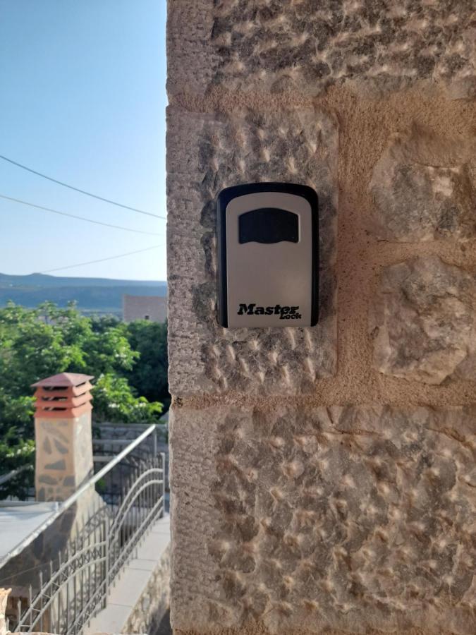 Вілла Stonehouse In Mani Penisula Koita Екстер'єр фото